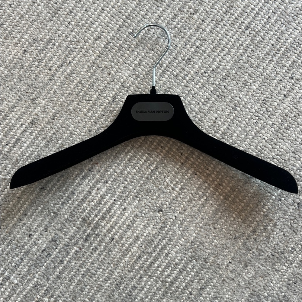 DRIES VAN NOTEN Black Velvet Hanger